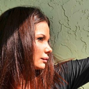 Meet your Posher, Vikki